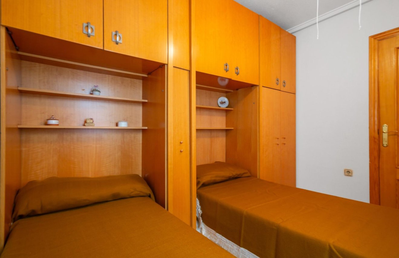 Reventa - Apartamento - Torrevieja - Playa del Cura