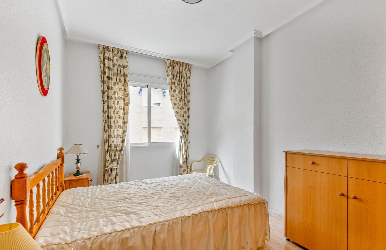 Reventa - Apartamento - Torrevieja - Estacion de autobuses