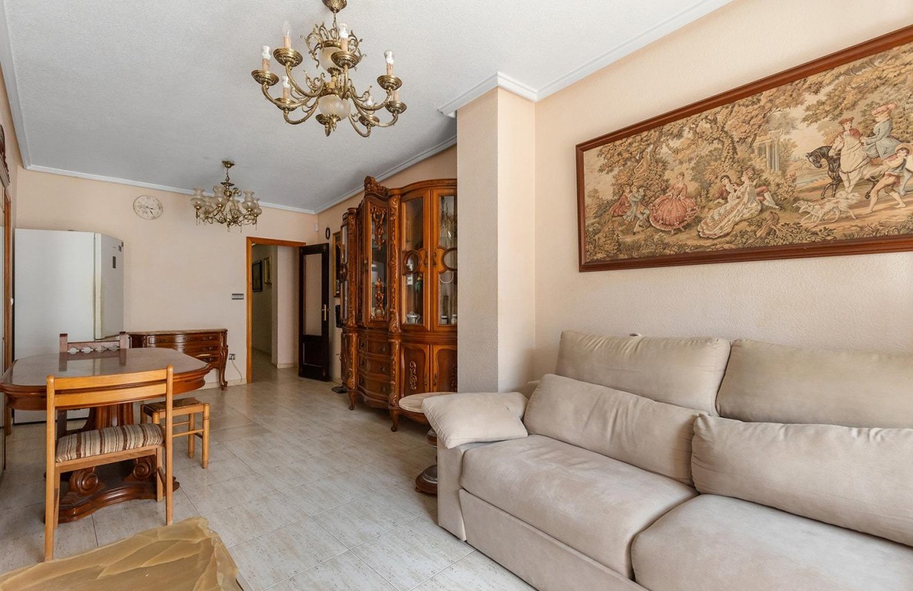 Reventa - Apartamento - Torrevieja - Estacion de autobuses