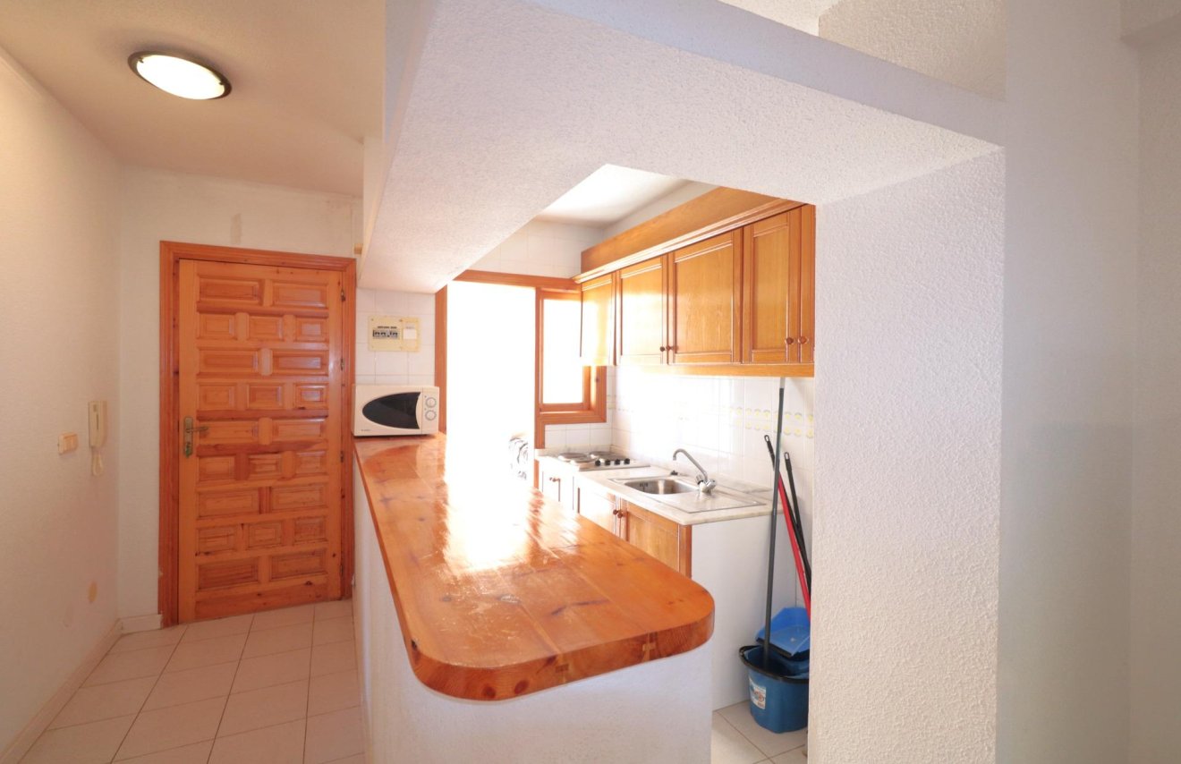 Reventa - Apartamento - Torrevieja - La veleta