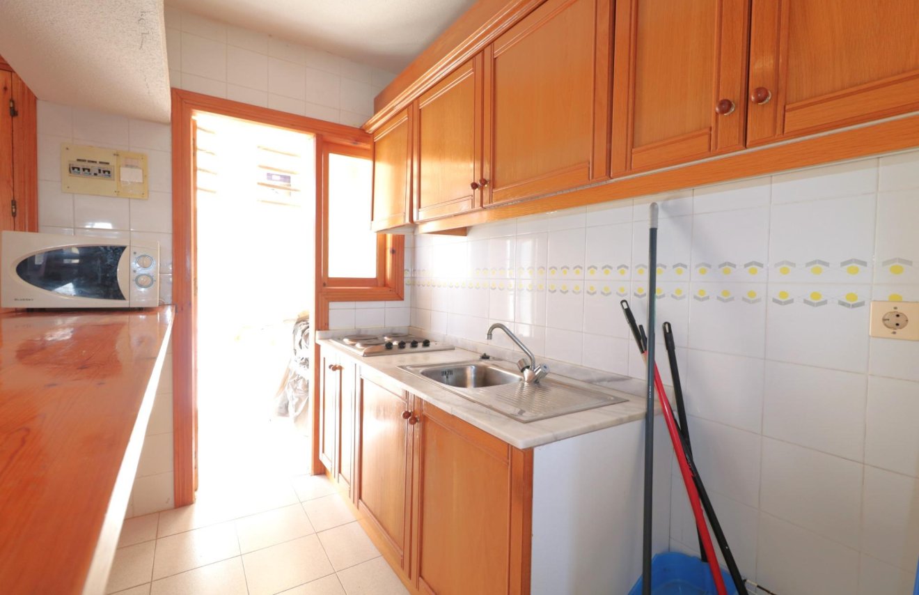 Reventa - Apartamento - Torrevieja - La veleta