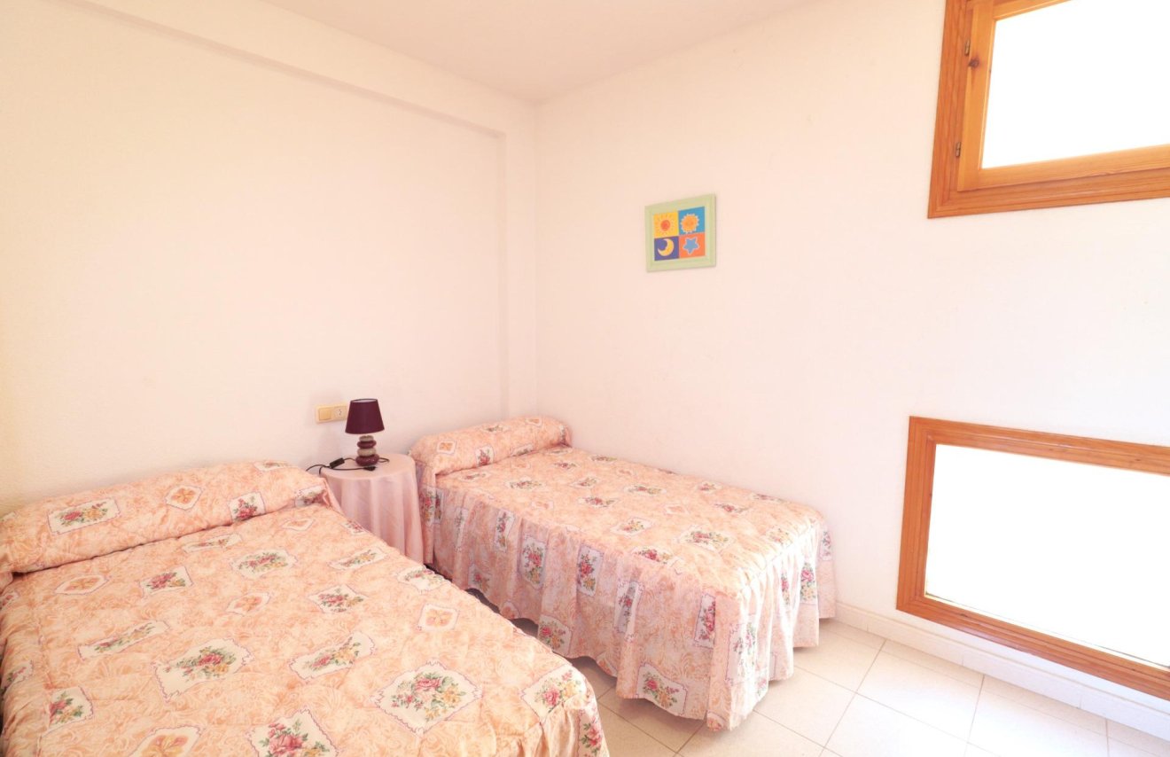 Reventa - Apartamento - Torrevieja - La veleta