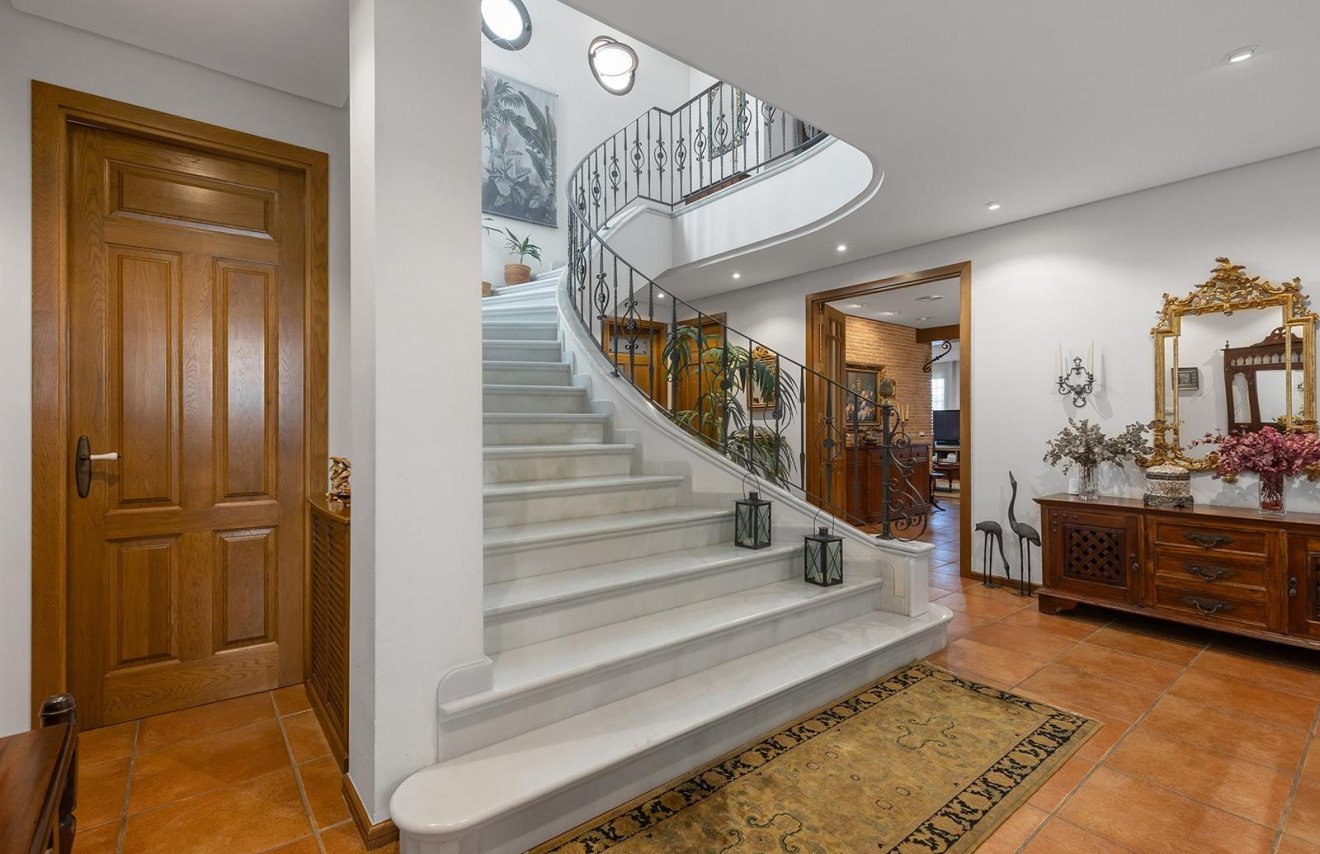 Reventa - Villa - Torrevieja - La veleta