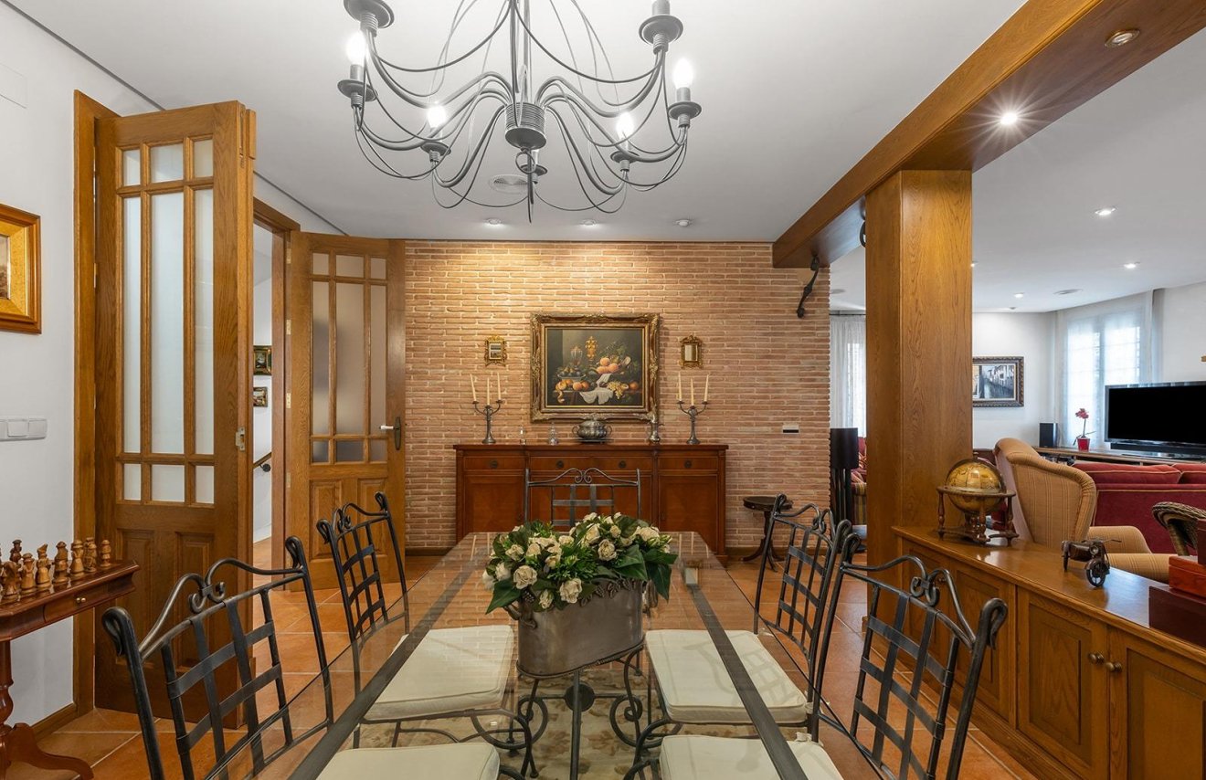 Reventa - Villa - Torrevieja - La veleta