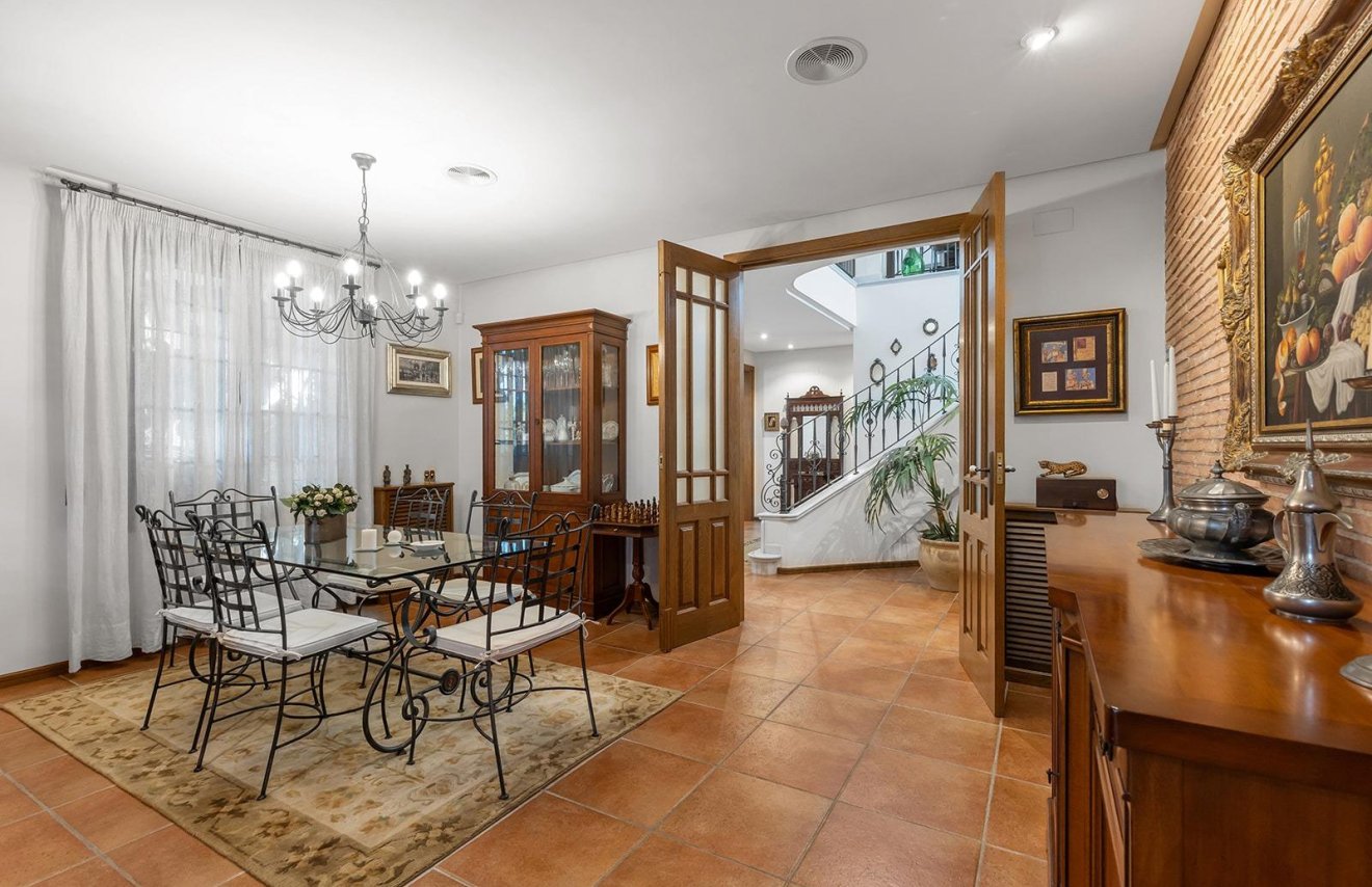 Reventa - Villa - Torrevieja - La veleta