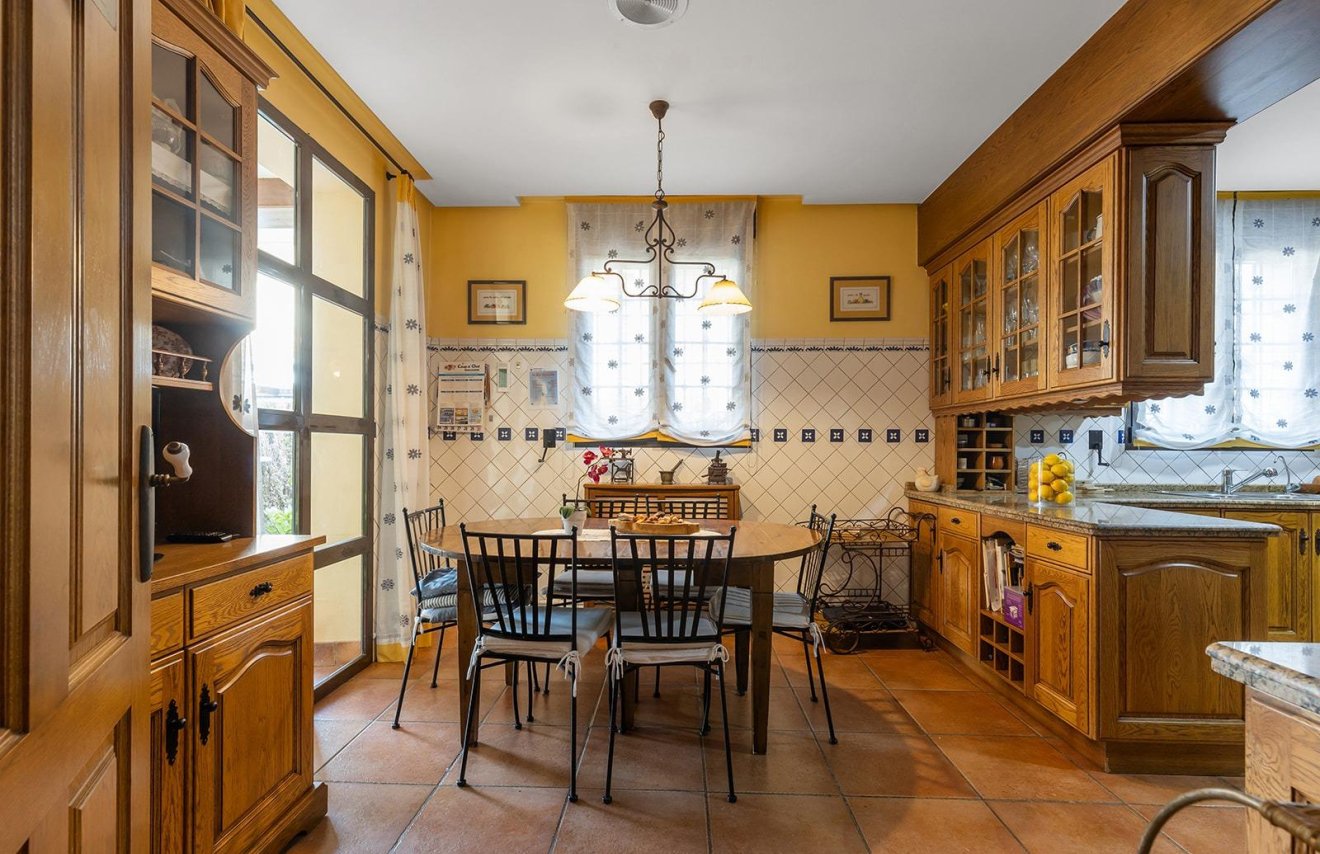 Reventa - Villa - Torrevieja - La veleta