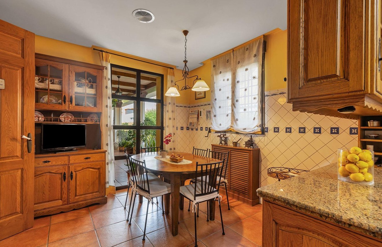 Reventa - Villa - Torrevieja - La veleta