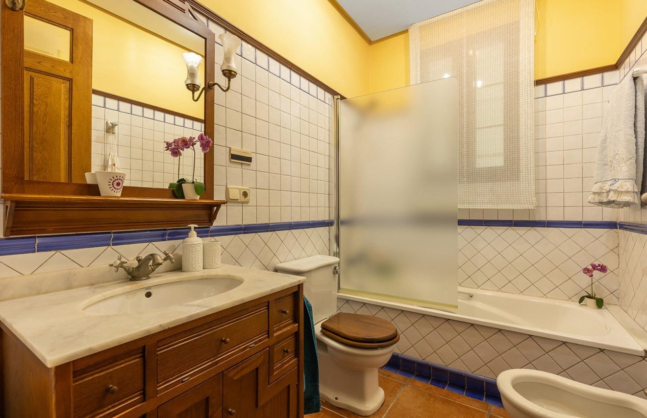 Reventa - Villa - Torrevieja - La veleta