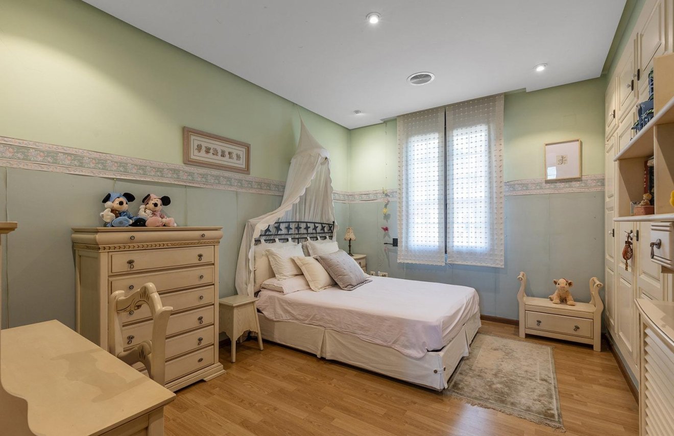 Reventa - Villa - Torrevieja - La veleta