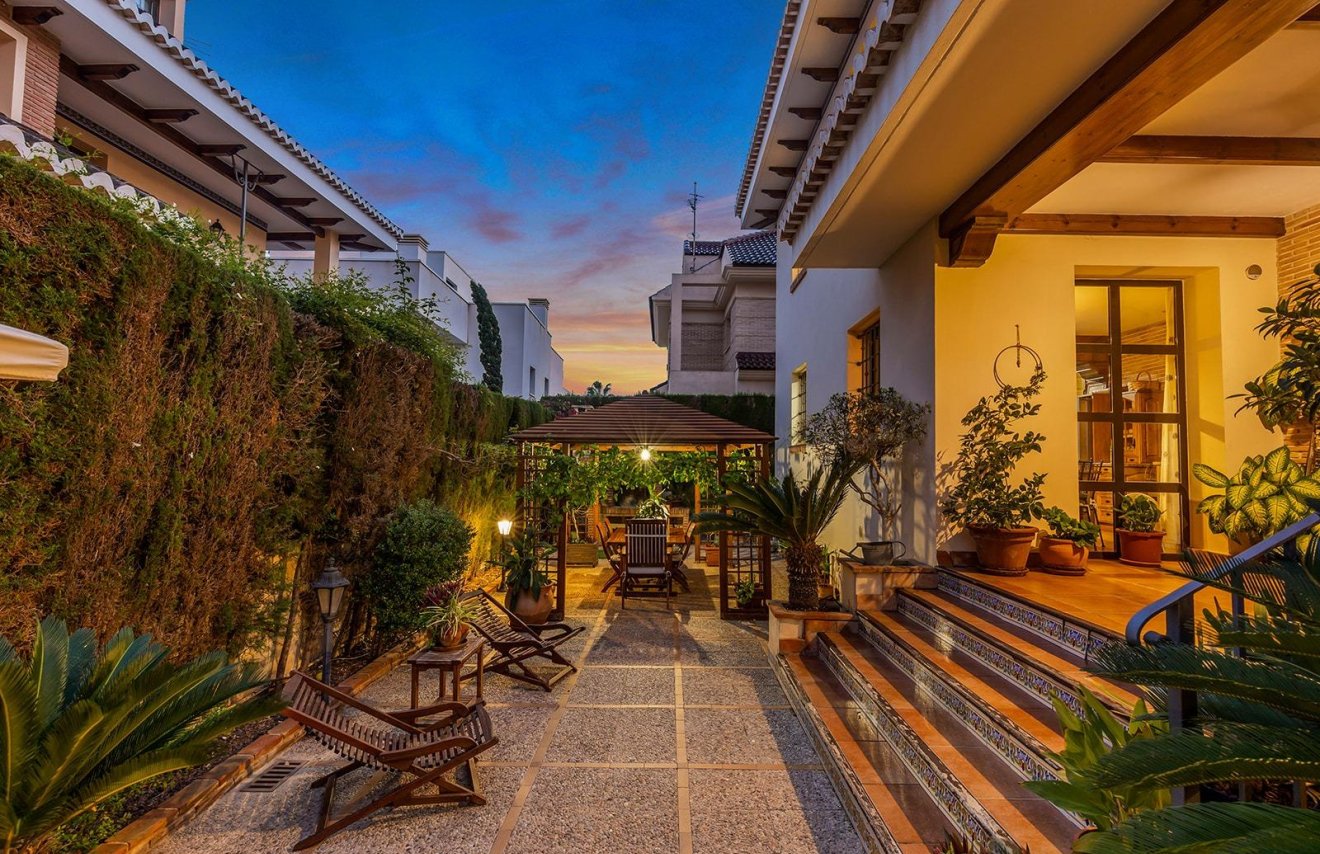 Reventa - Villa - Torrevieja - La veleta