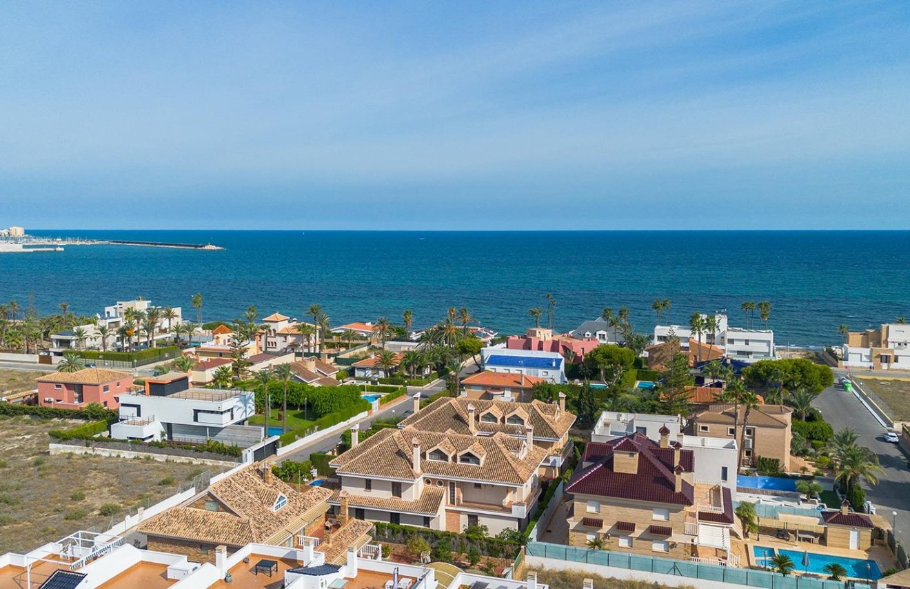 Reventa - Villa - Torrevieja - La veleta
