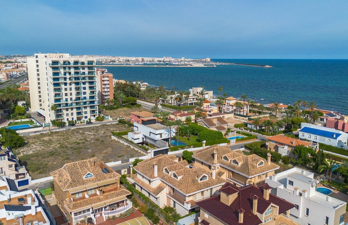 Reventa - Villa - Torrevieja - La veleta