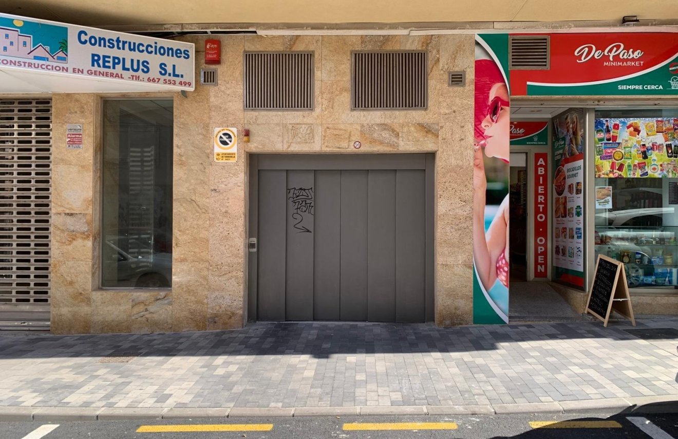 Reventa - Garaje - Torrevieja - Playa del Cura