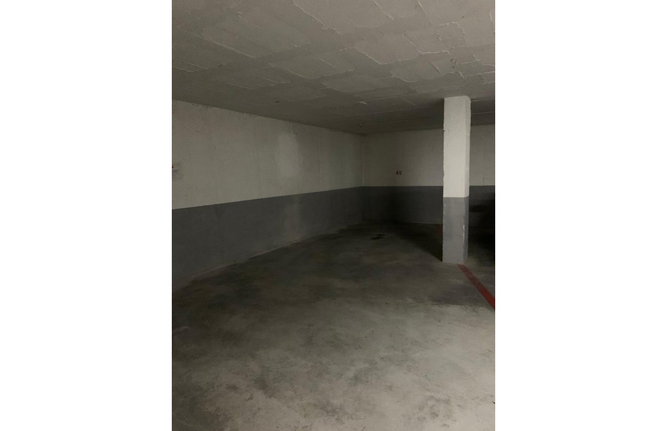 Reventa - Garaje - Torrevieja - Playa del Cura