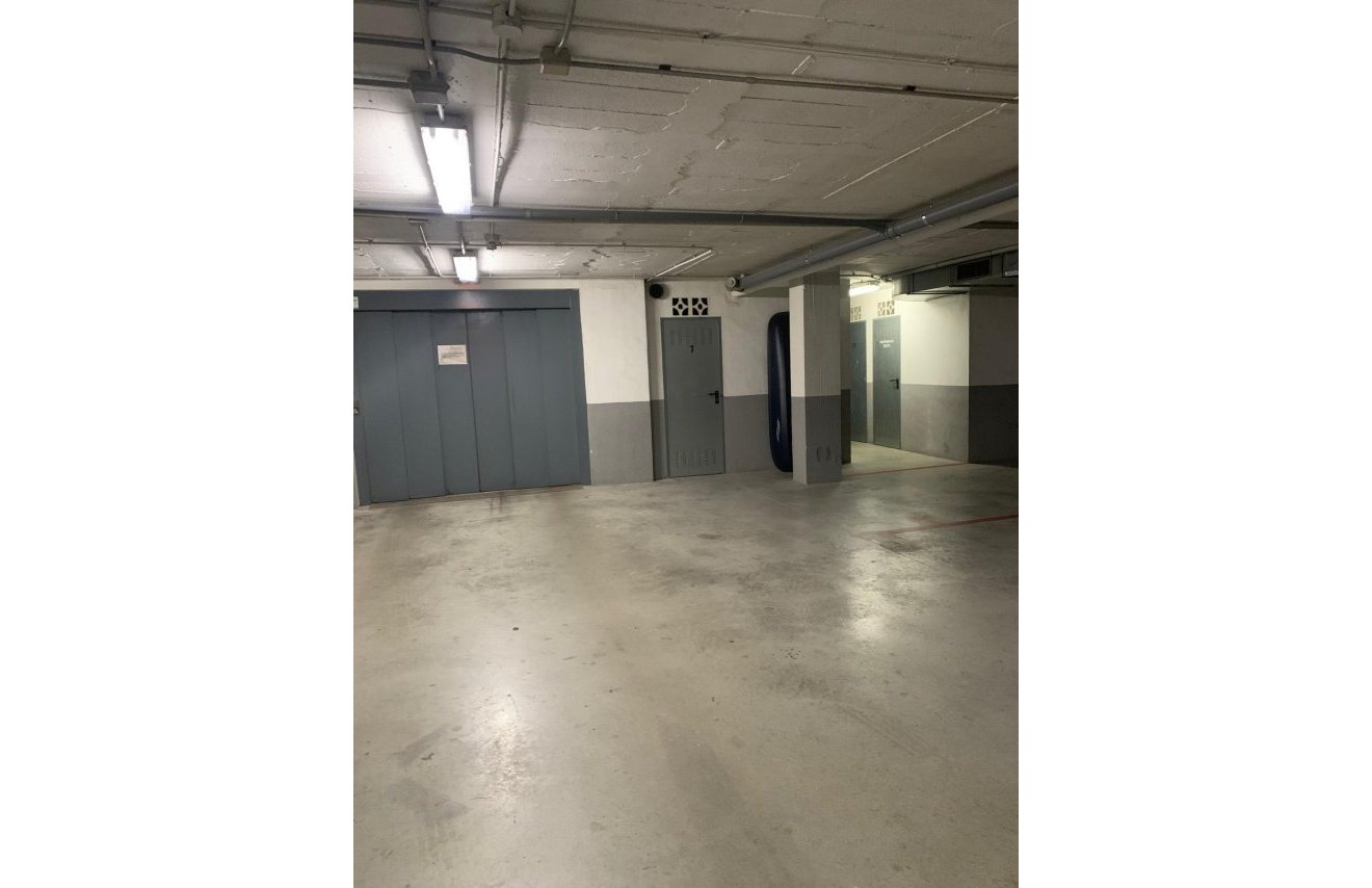 Reventa - Garaje - Torrevieja - Playa del Cura