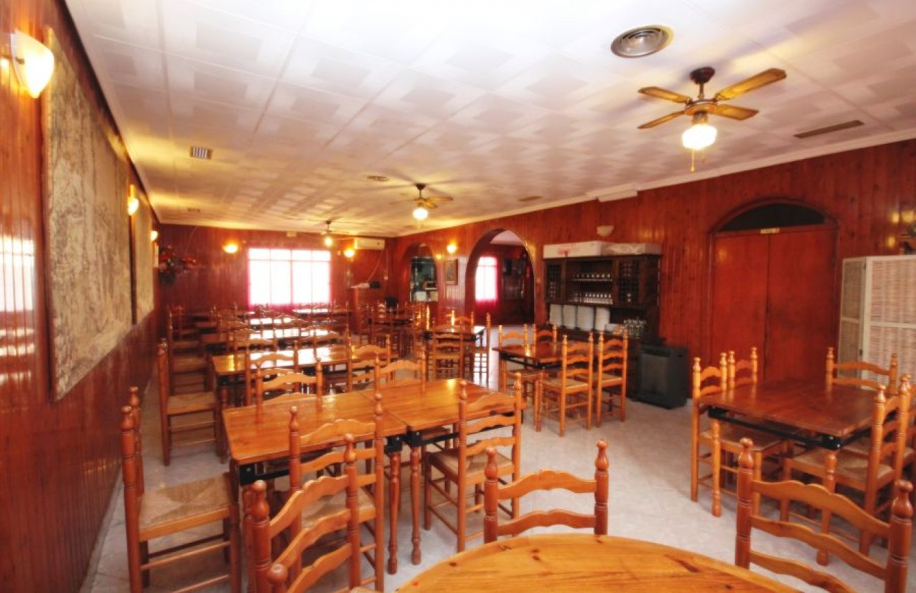 Resale - Local comercial - Torrevieja - Torretas