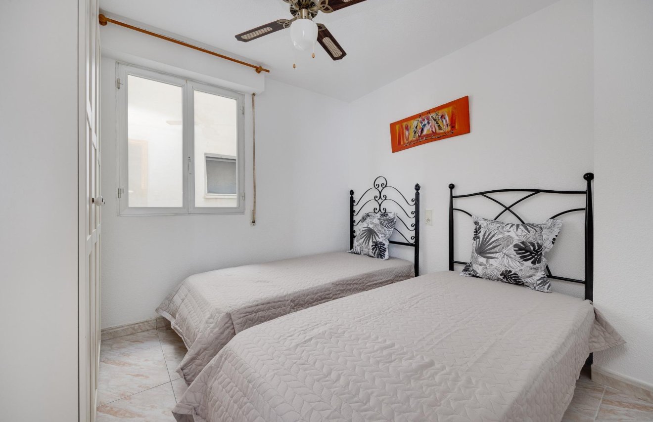 Revente - Apartamento - Torrevieja - Paseo maritimo