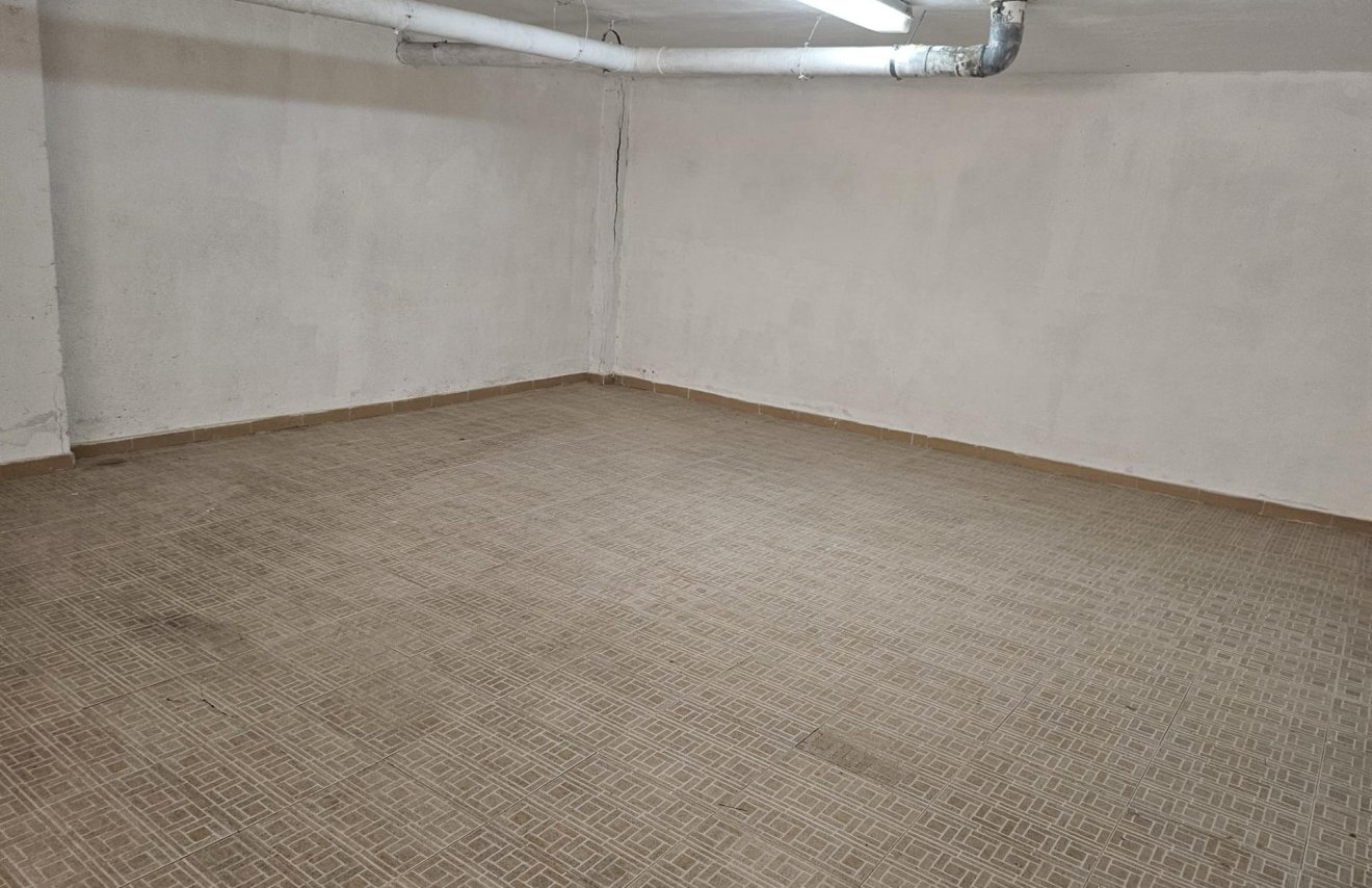 Reventa - Garaje - Torrevieja - Playa del Cura