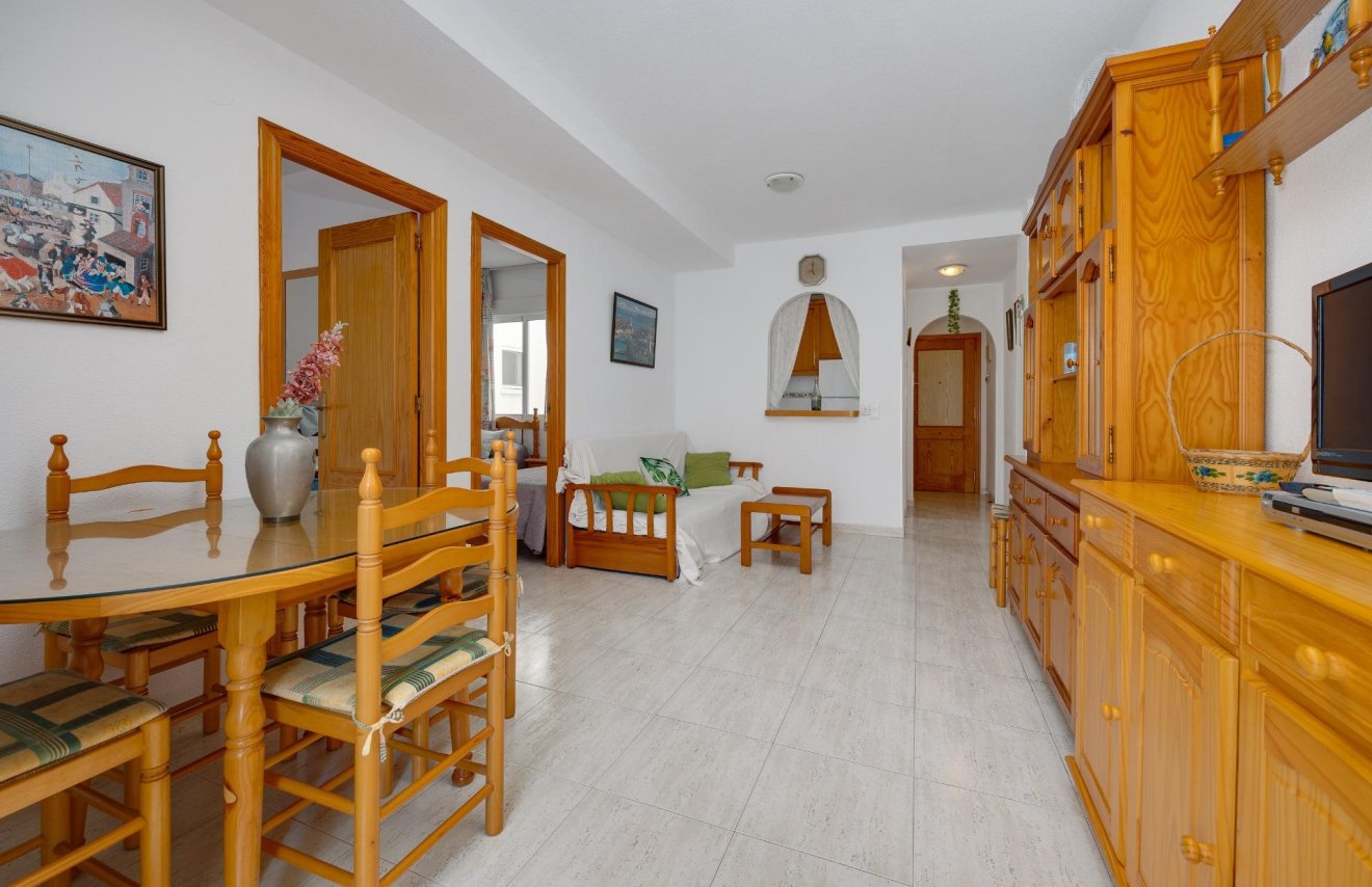 Reventa - Apartamento - Torrevieja - Playa del Cura