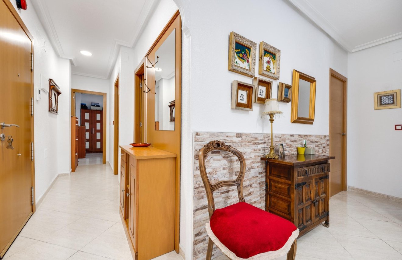 Revente - Planta baja - Torrevieja - Playa del Cura