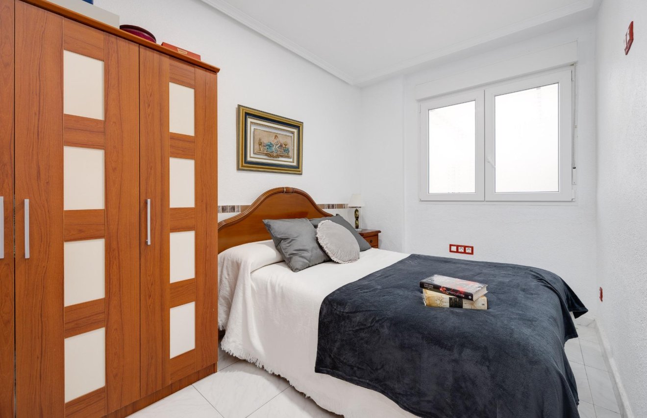 Revente - Planta baja - Torrevieja - Playa del Cura