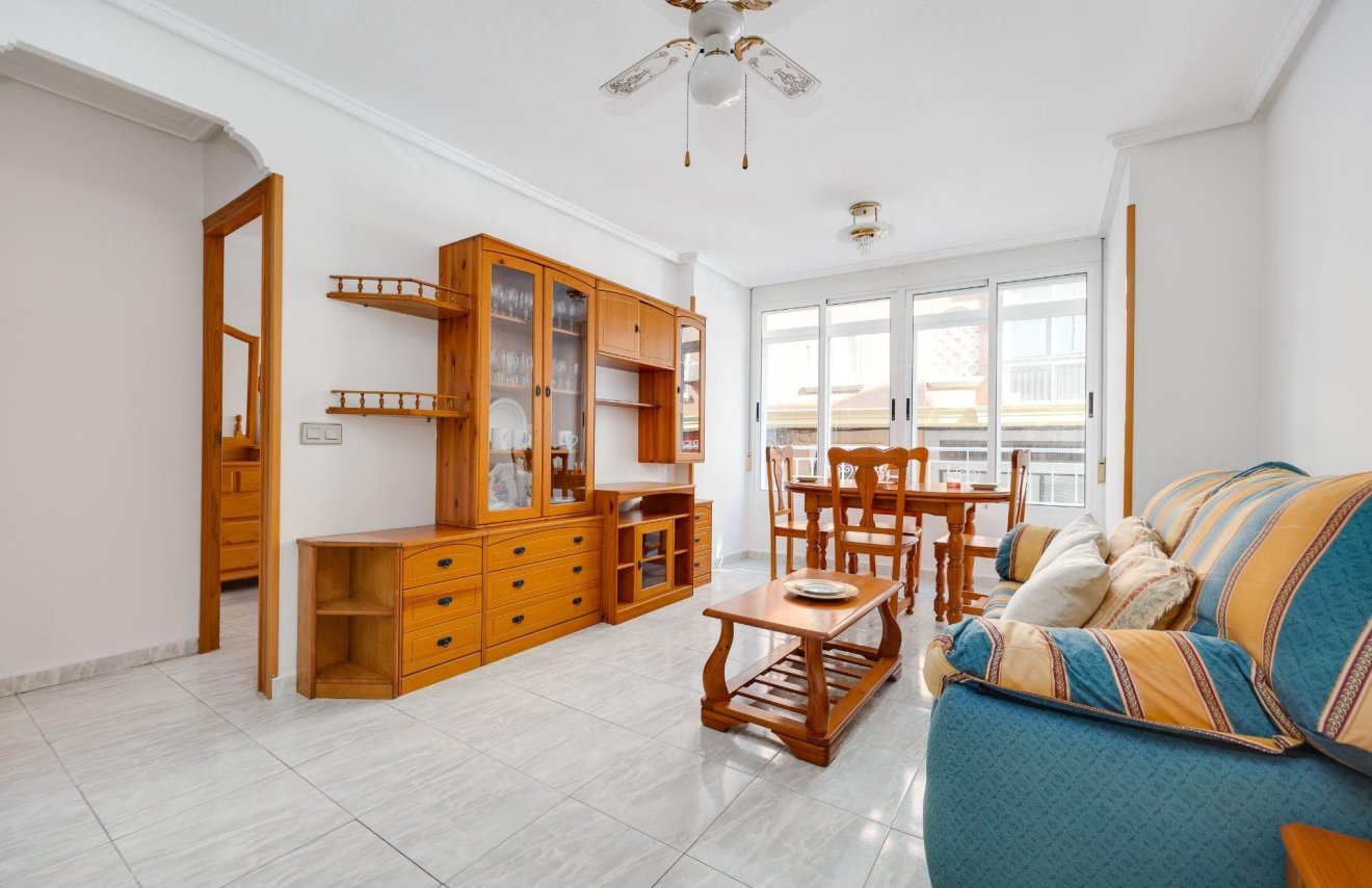 Reventa - Apartamento - Torrevieja - Playa del Cura