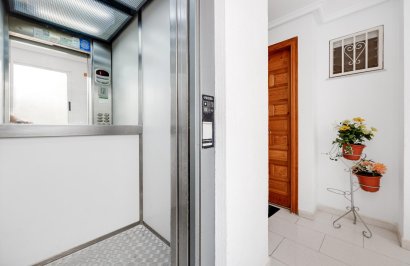 Reventa - Apartamento - Torrevieja - Playa del Cura