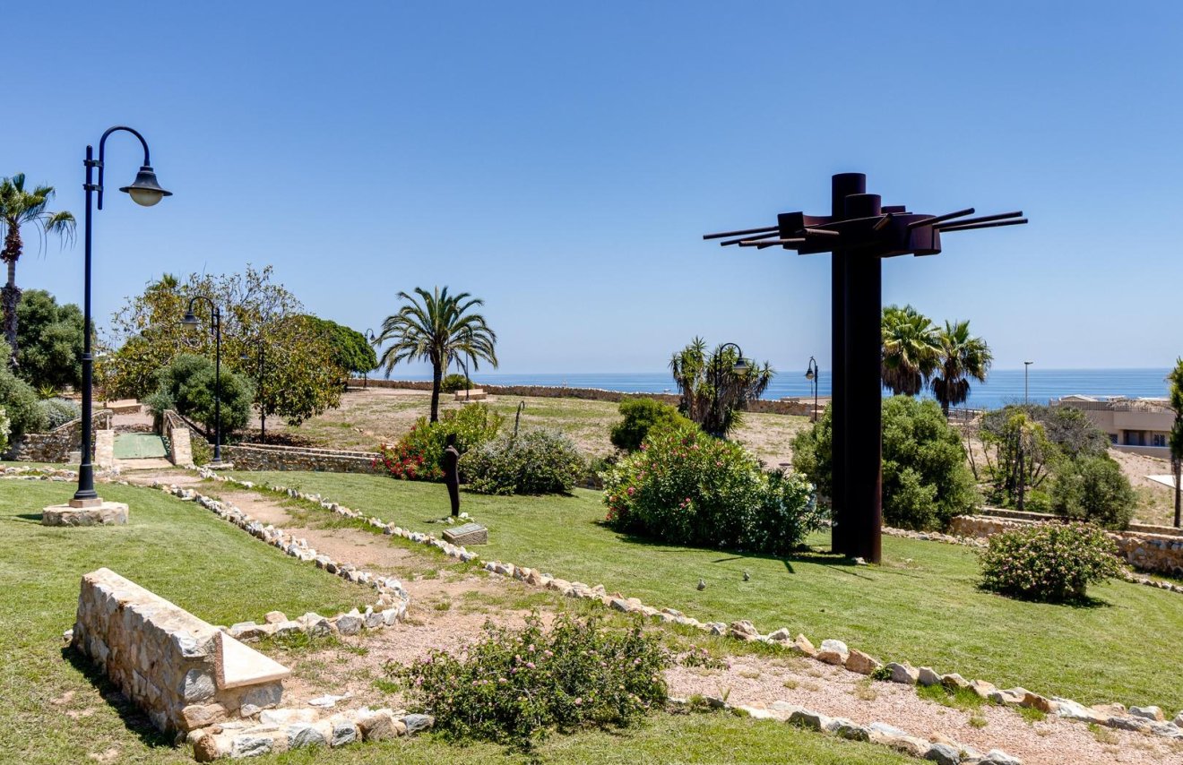 Resale - Bungalow Planta Baja - Torrevieja - Cabo cervera