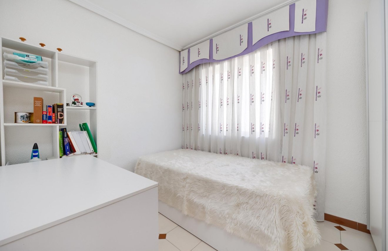 Reventa - Piso - Torrevieja - Habaneras