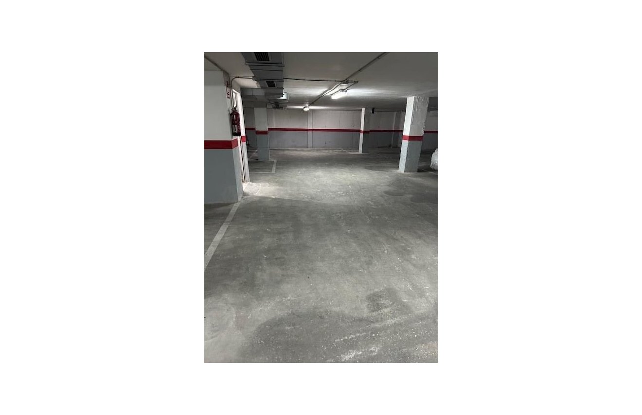 Reventa - Garaje - Torrevieja - Acequion