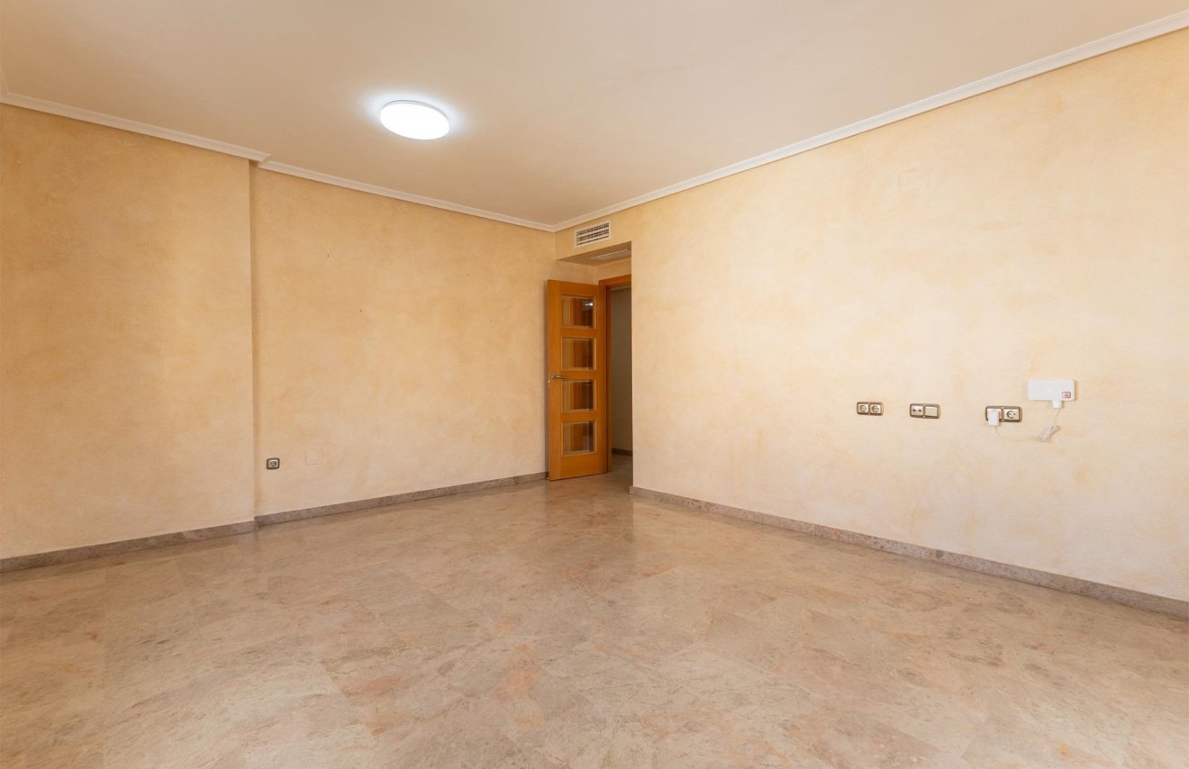 Reventa - Piso - Orihuela - Zona Centro