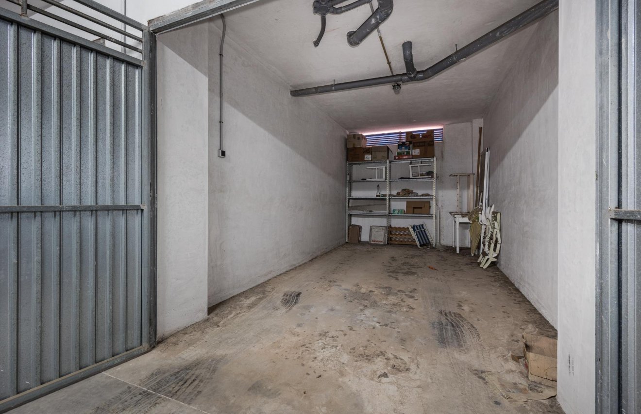 Reventa - Garaje - Torrevieja - Acequion