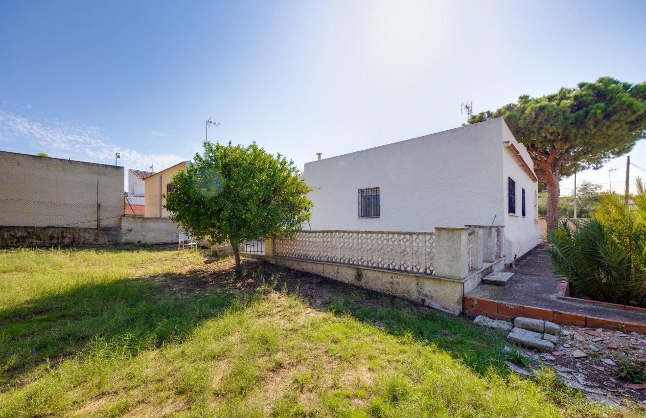 Reventa - Chalet - Torrevieja - Los balcones