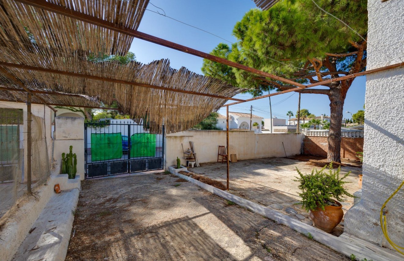 Reventa - Chalet - Torrevieja - Los balcones