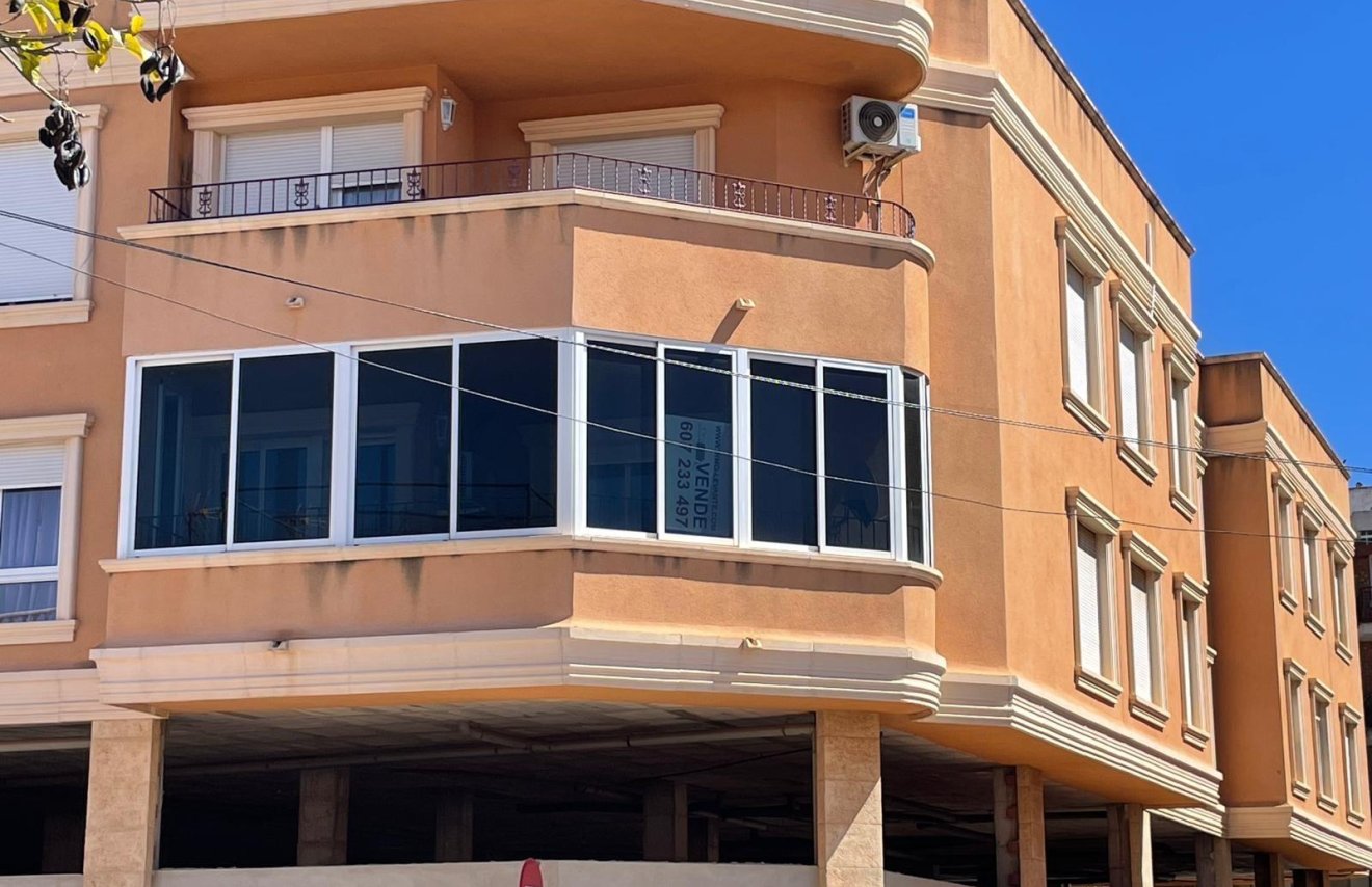 Reventa - Piso - Los Montesinos - Pueblo 8