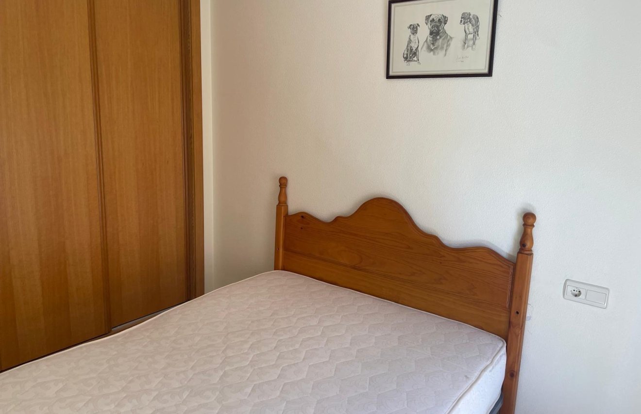 Reventa - Piso - Los Montesinos - Pueblo 8