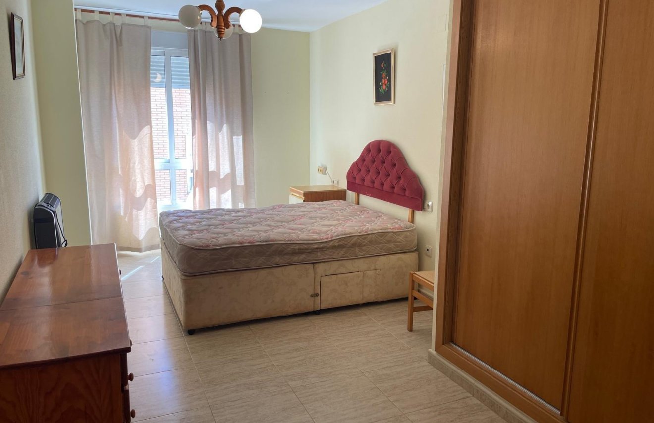 Reventa - Piso - Los Montesinos - Pueblo 8