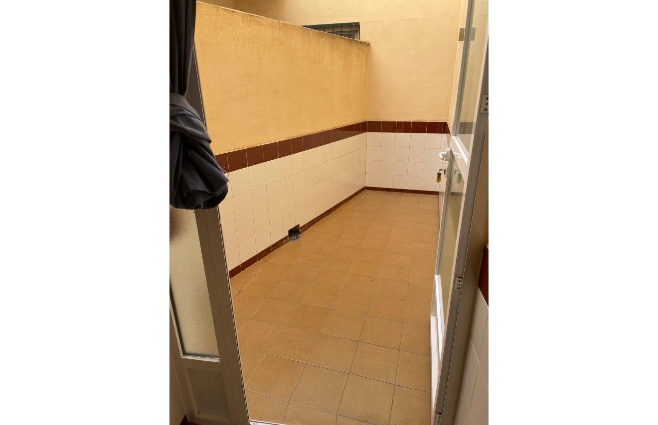 Reventa - Piso - Los Montesinos - Pueblo 8