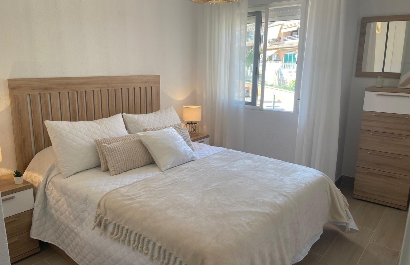 Reventa - Bungalow Planta Alta - Torrevieja - Miramar - Torre del Moro