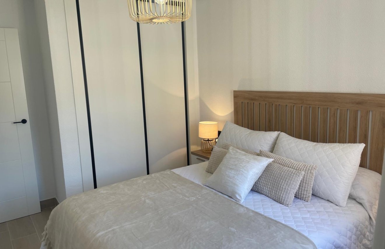 Reventa - Bungalow Planta Alta - Torrevieja - Miramar - Torre del Moro