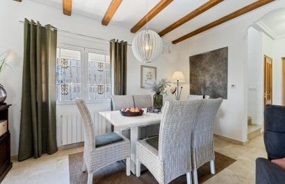 Reventa - Villa - San Miguel de Salinas - Ciudad de las comunicaciones