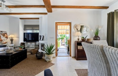 Reventa - Villa - San Miguel de Salinas - Ciudad de las comunicaciones