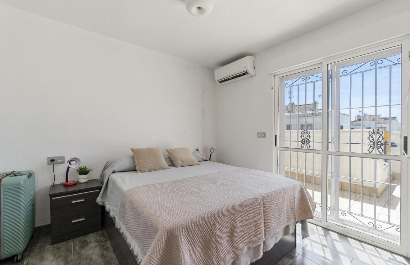 Reventa - Adosado - Torrevieja - Carrefour