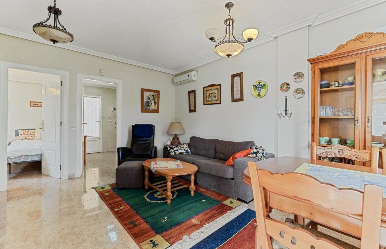 Revente - Chalet - Torrevieja - Zona los Frutales