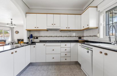 Reventa - Villa - Orihuela Costa - Playa Flamenca