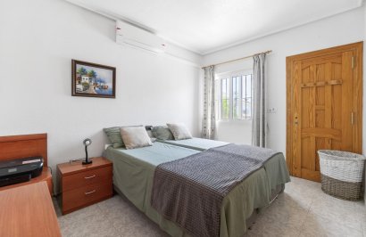 Reventa - Villa - Orihuela Costa - Playa Flamenca