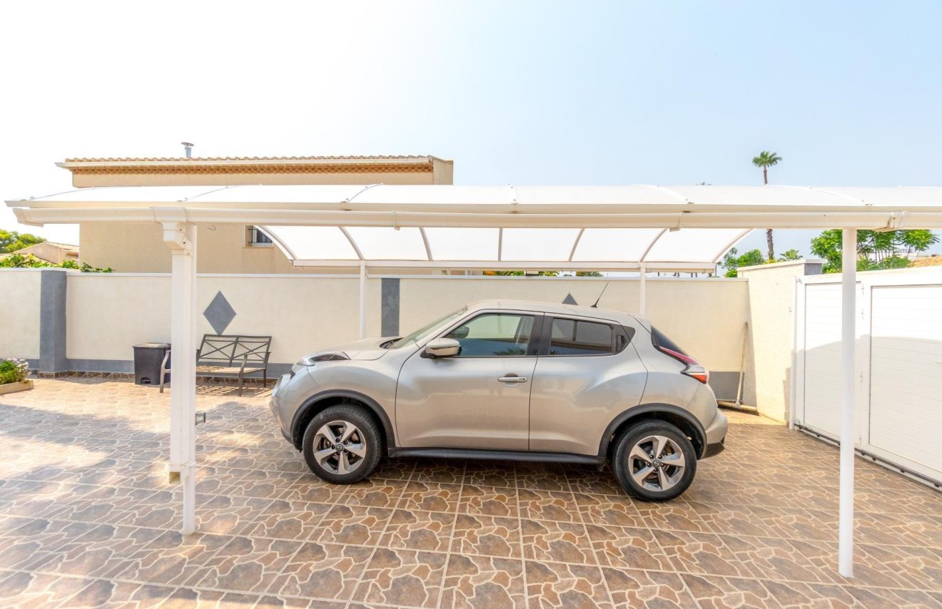 Reventa - Villa - Orihuela Costa - Playa Flamenca