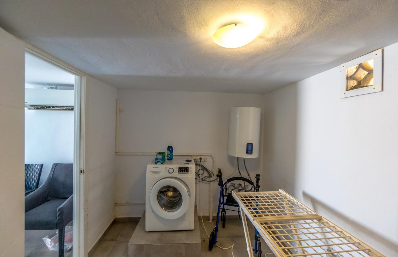 Reventa - Villa - Orihuela Costa - Playa Flamenca