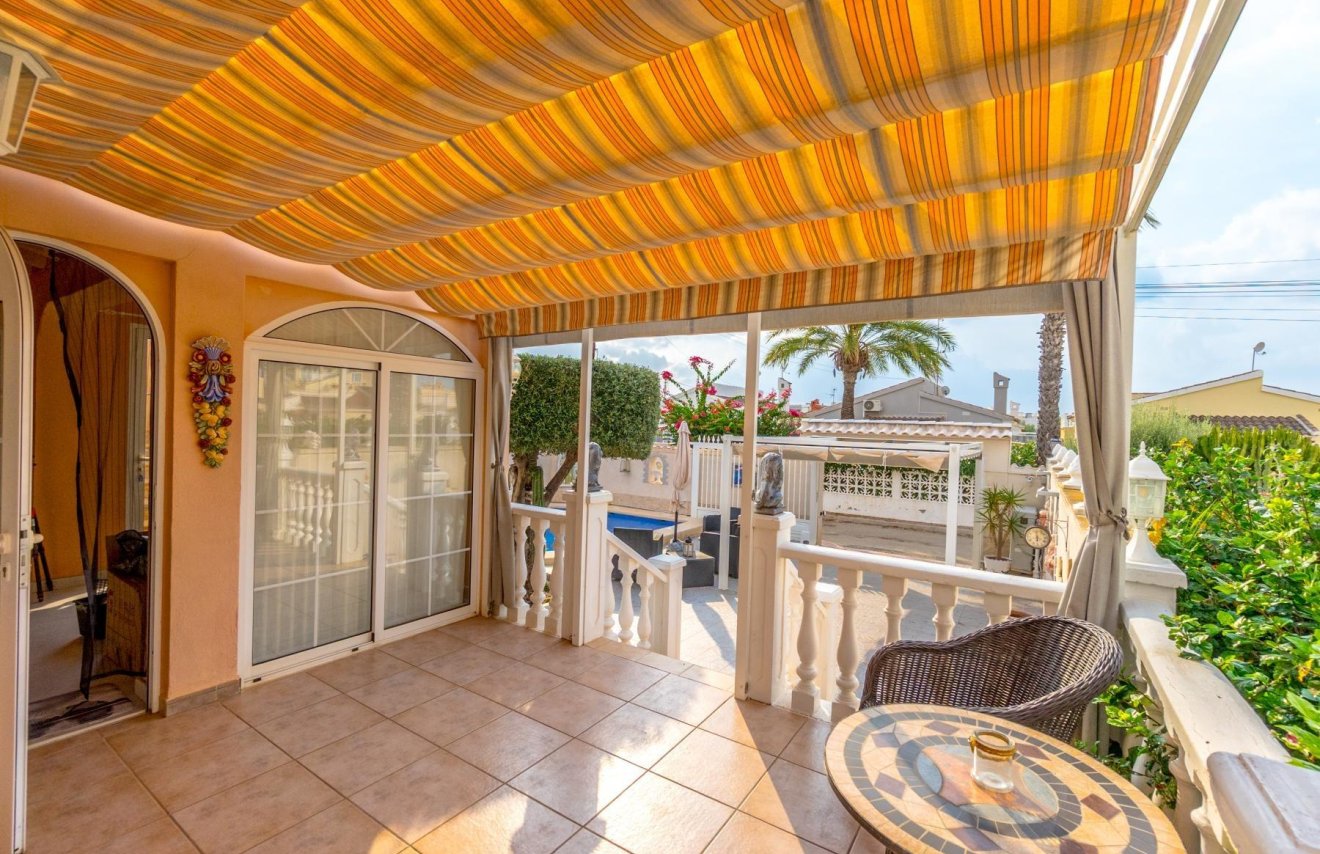 Reventa - Villa - Orihuela Costa - Punta Prima