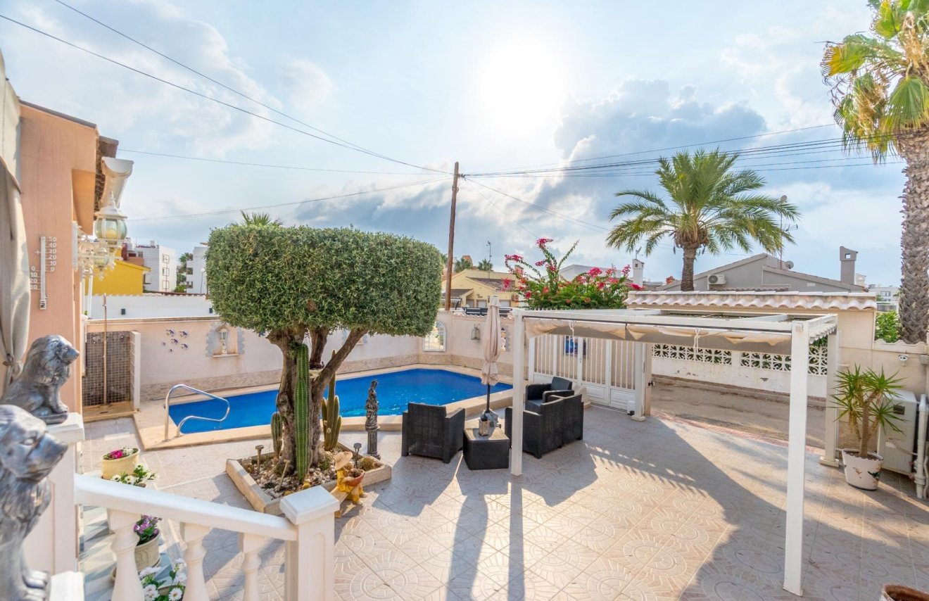 Reventa - Villa - Orihuela Costa - Punta Prima